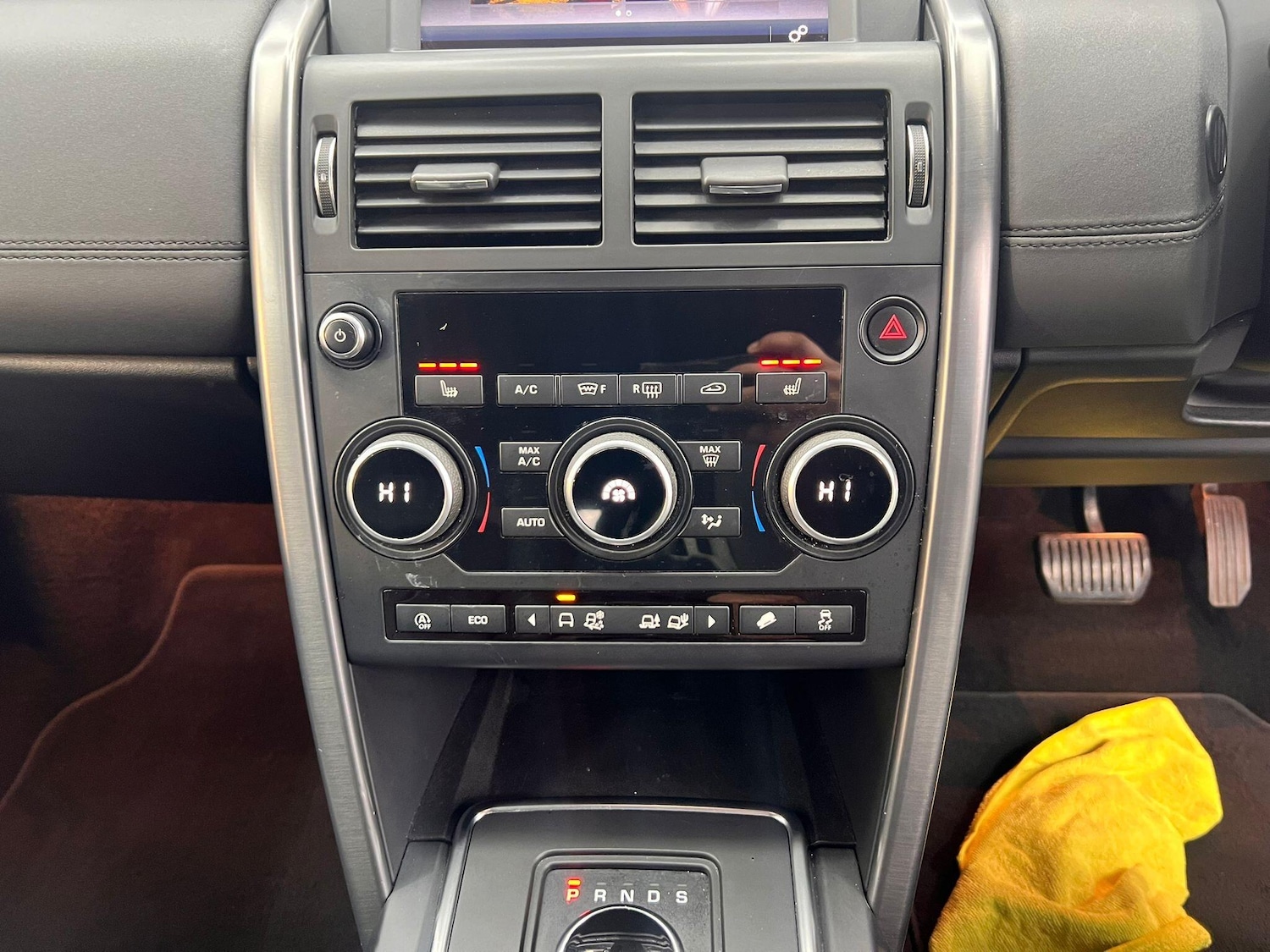 Used Land Rover Discovery Sport 2019 for sale - 76522531: Photo 22