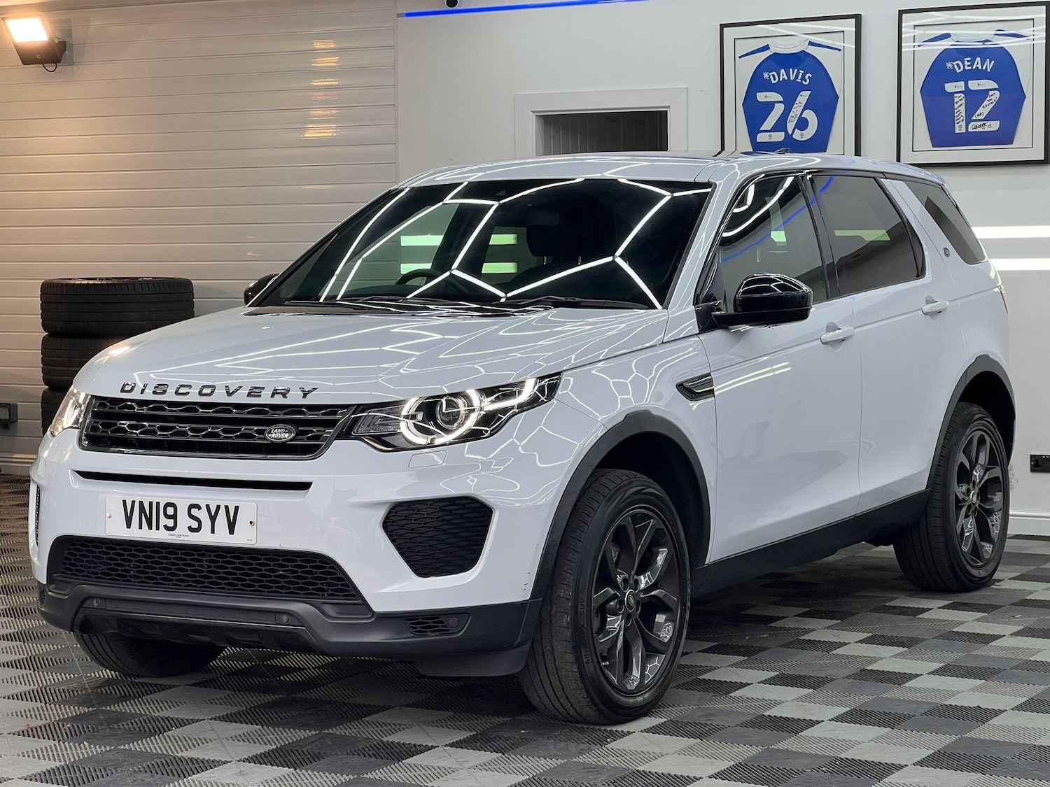 Used Land Rover Discovery Sport 2019 for sale - 76522531: Photo 3