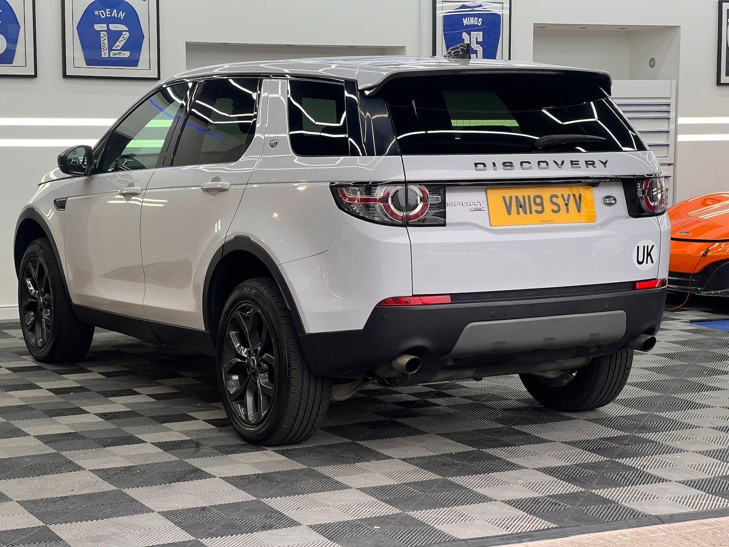 Used Land Rover Discovery Sport 2019 for sale - 76522531: Photo 4