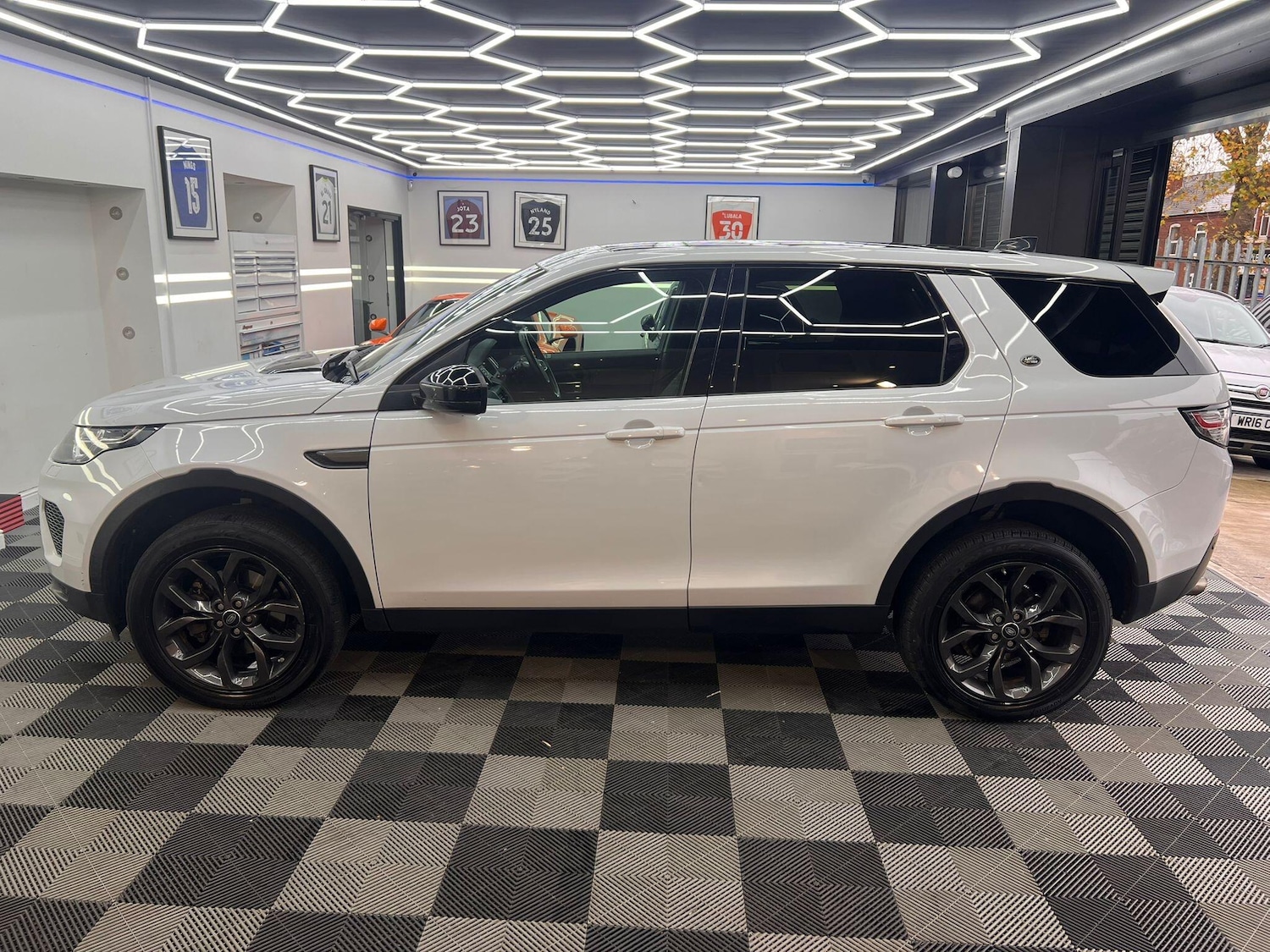 Used Land Rover Discovery Sport 2019 for sale - 76522531: Photo 5