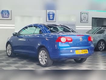 Used Volkswagen EOS 2010 for sale - 79698982: Photo