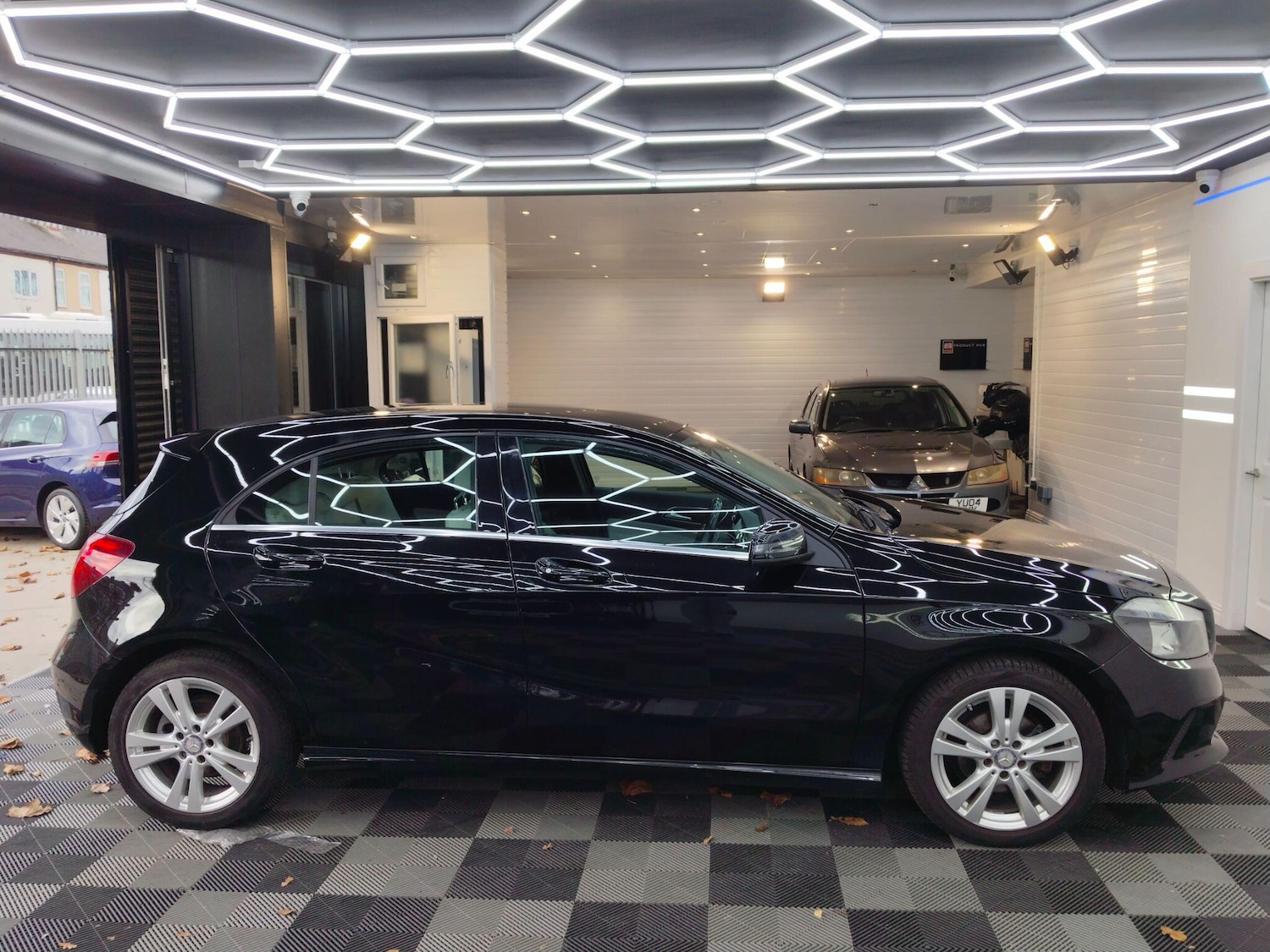 Used Mercedes-Benz A-Class 2016 for sale - 76771809: Photo 11