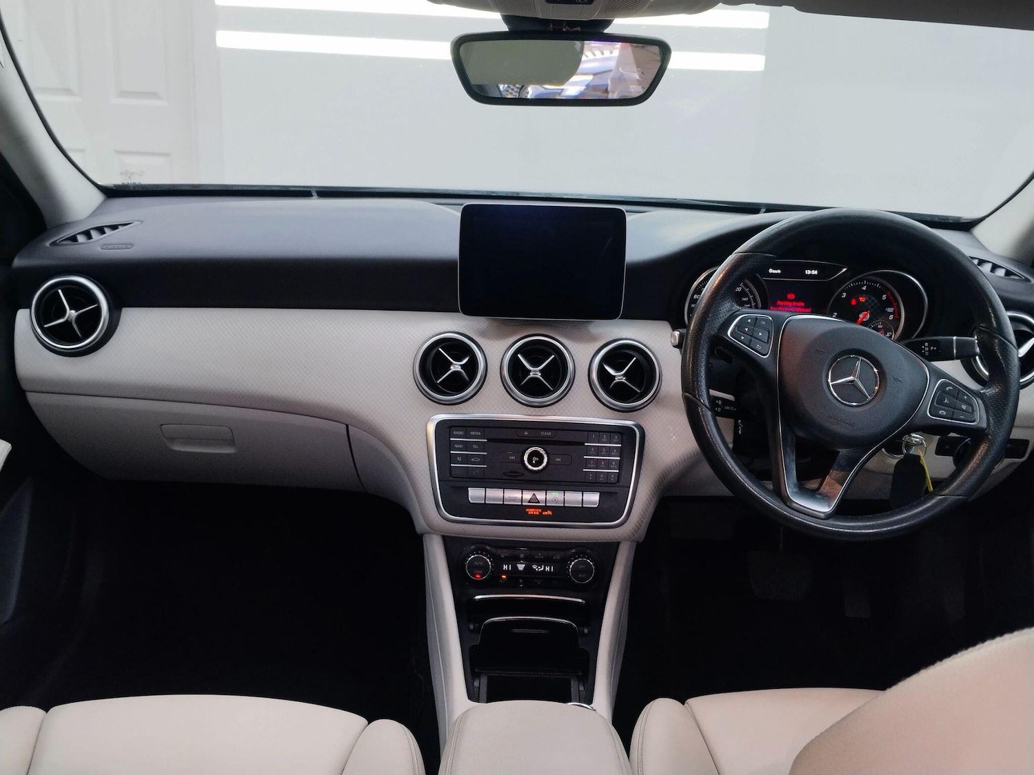 Used Mercedes-Benz A-Class 2016 for sale - 76771809: Photo 13