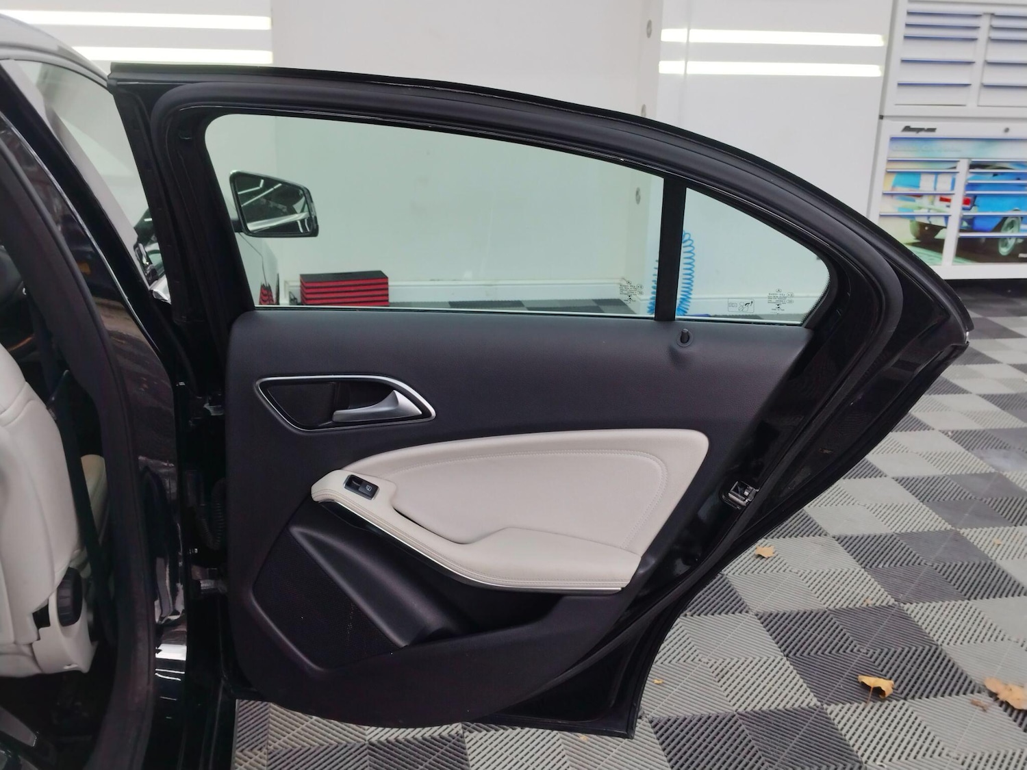 Used Mercedes-Benz A-Class 2016 for sale - 76771809: Photo 16