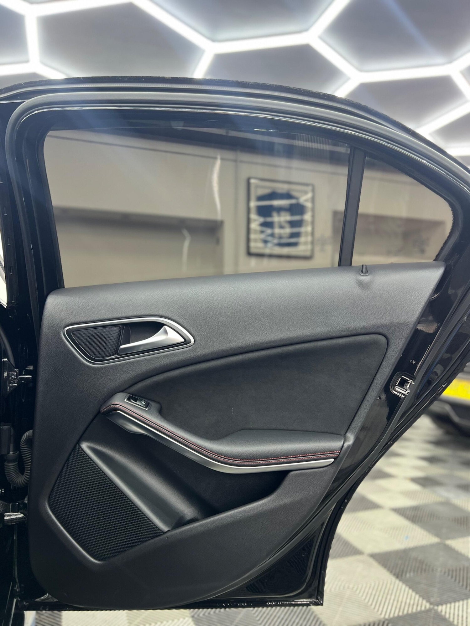 Used Mercedes-Benz A-Class 2016 for sale - 76613104: Photo 17