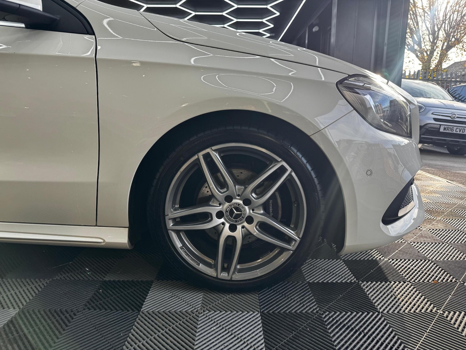 Used Mercedes-Benz A-Class 2017 for sale - 76498846: Photo 16