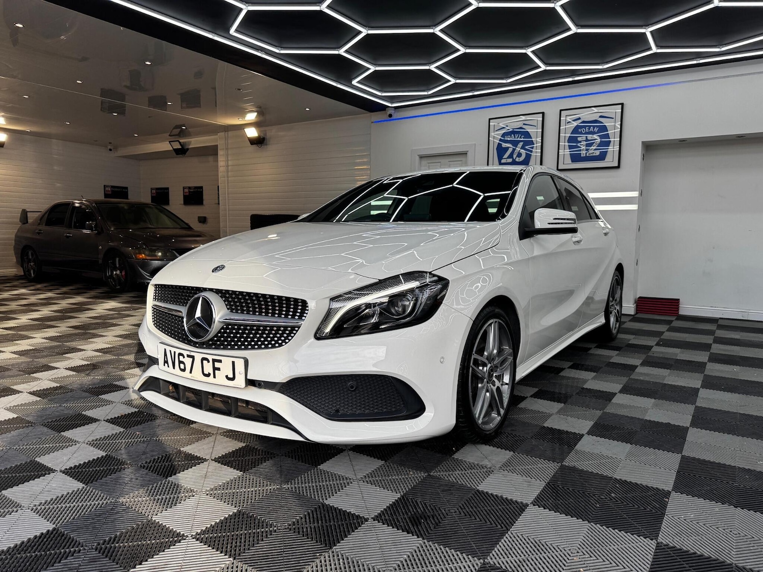 Used Mercedes-Benz A-Class 2017 for sale - 76498846: Photo 3