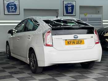 Used Toyota Prius 2014 for sale - 79412735: Photo