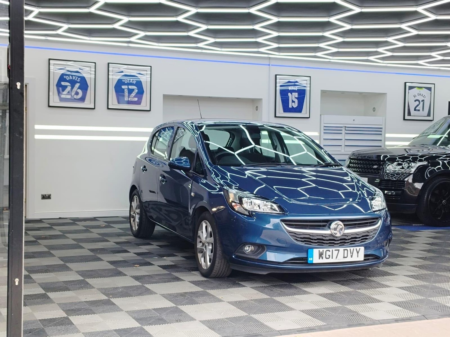 Used Vauxhall Corsa 2017 for sale - 76227489: Photo 1