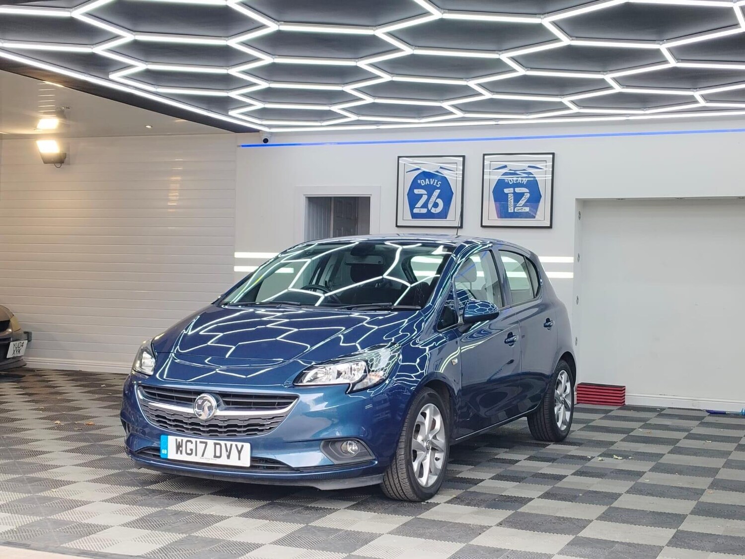 Used Vauxhall Corsa 2017 for sale - 76227489: Photo 3