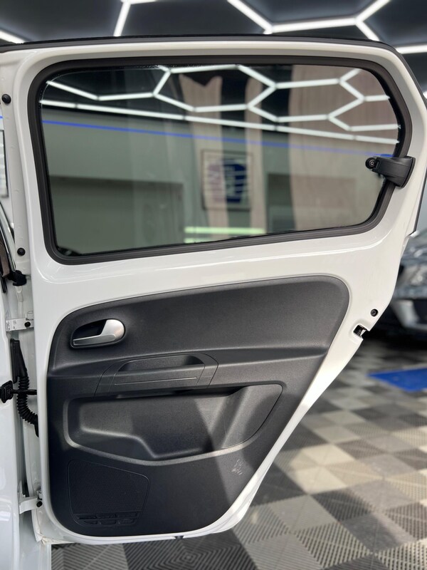 Used Volkswagen up! 2019 for sale - 76259464: Photo 13