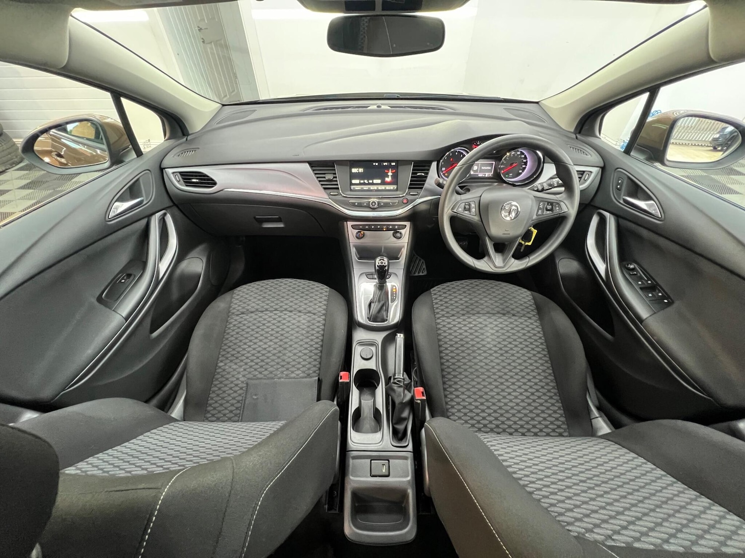 Used Vauxhall Astra 2016 for sale - 76597044: Photo 11