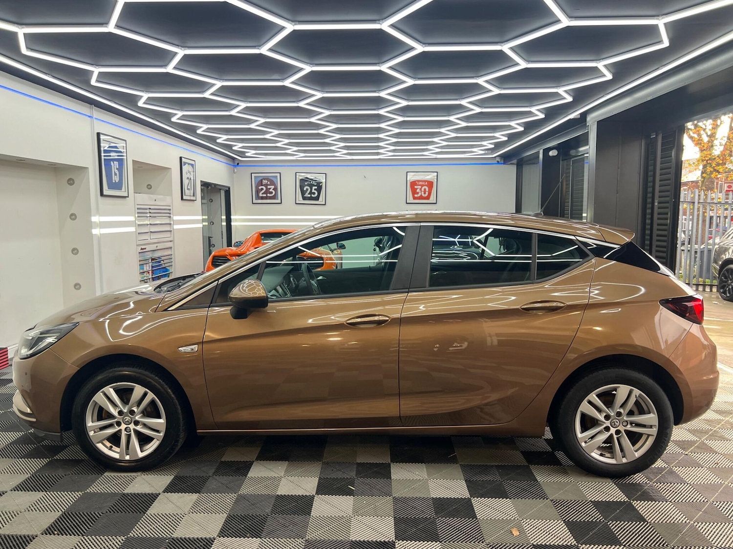 Used Vauxhall Astra 2016 for sale - 76597044: Photo 5