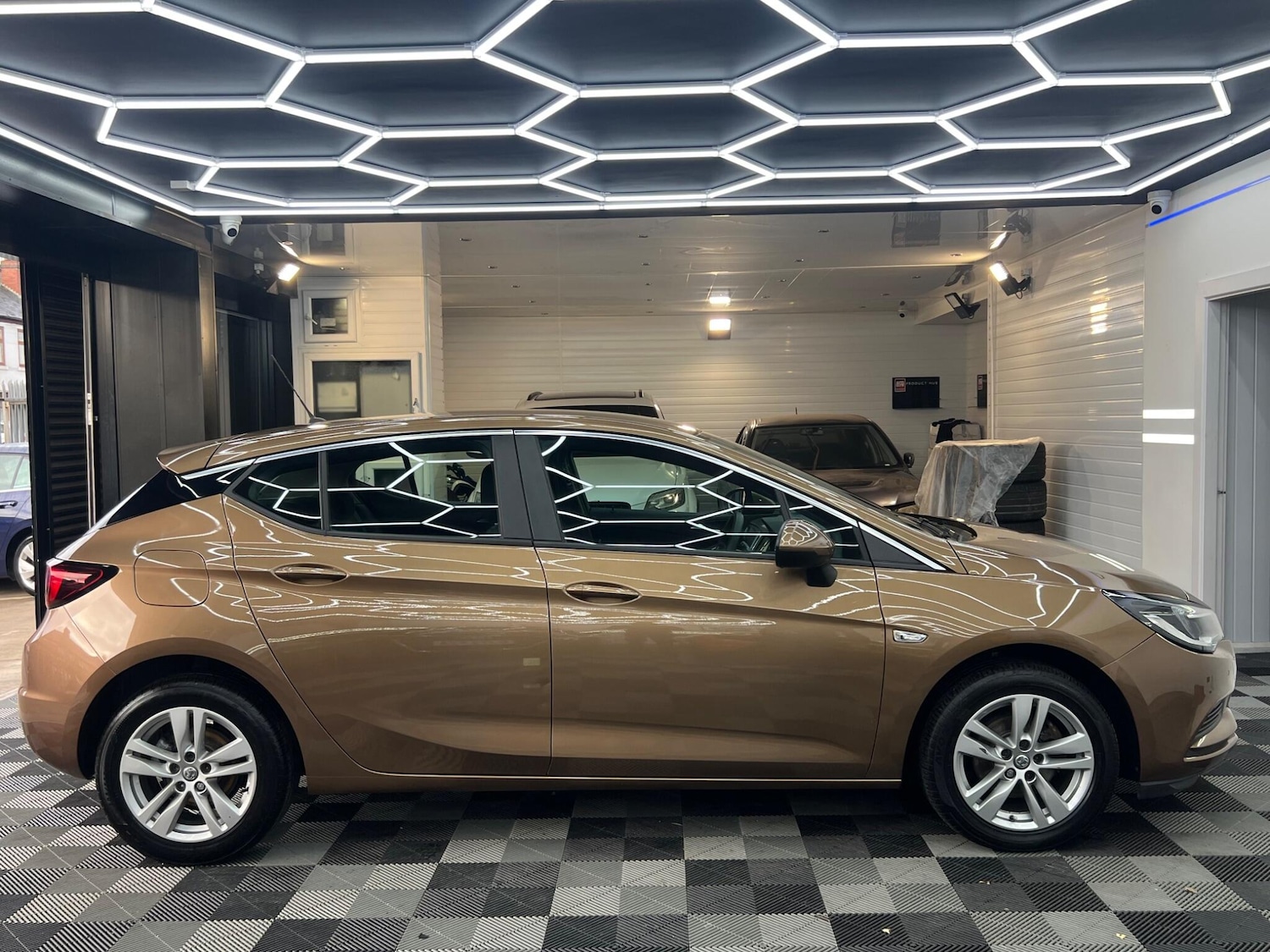 Used Vauxhall Astra 2016 for sale - 76597044: Photo 7