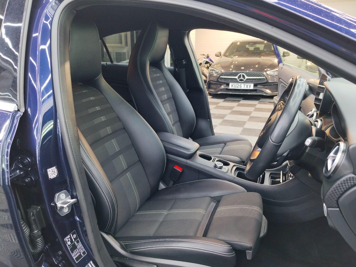 Used Mercedes-Benz A-Class for sale - 76753234: Photo 16