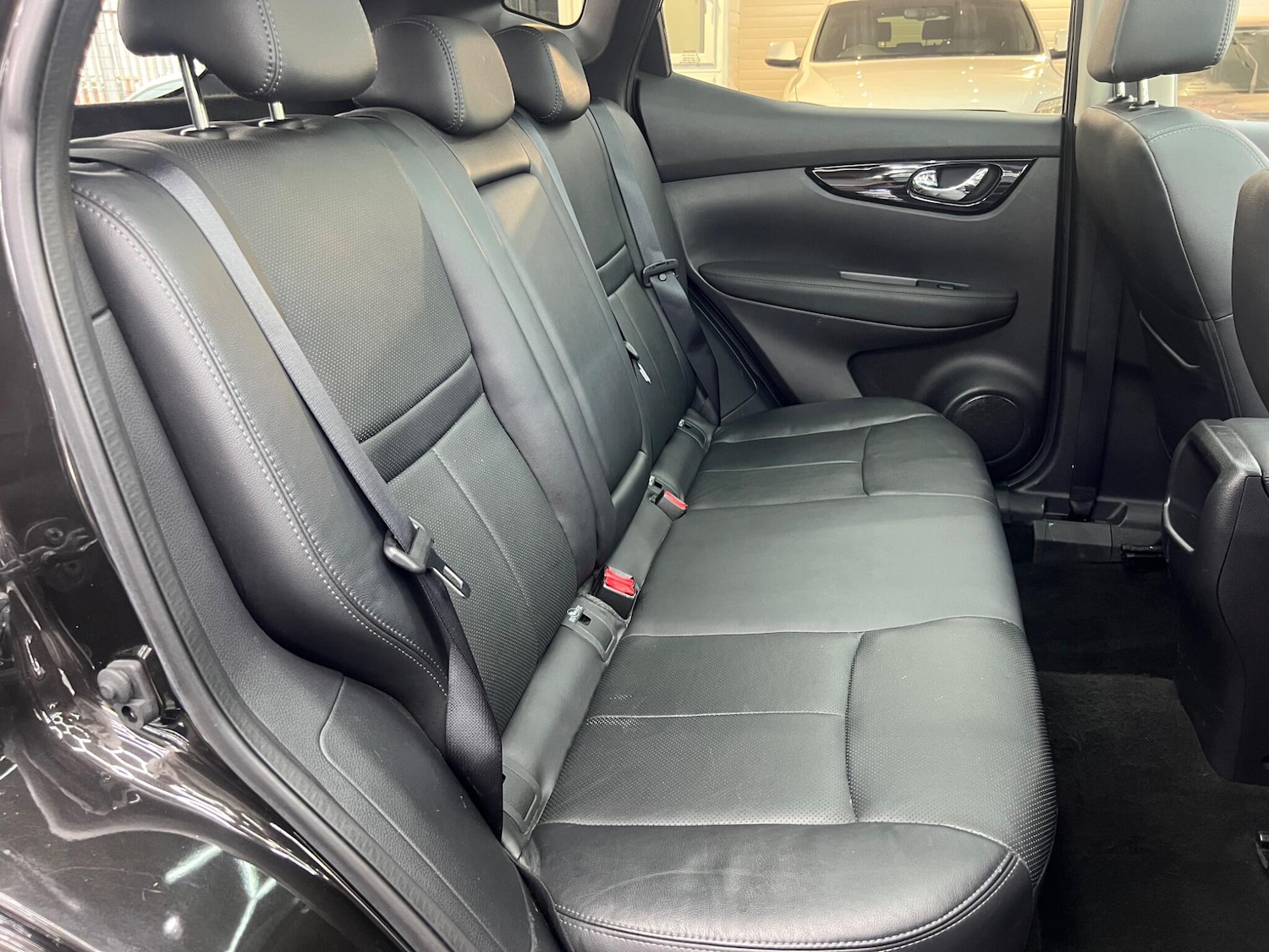 Used Nissan Qashqai 2016 for sale - 76512430: Photo 13