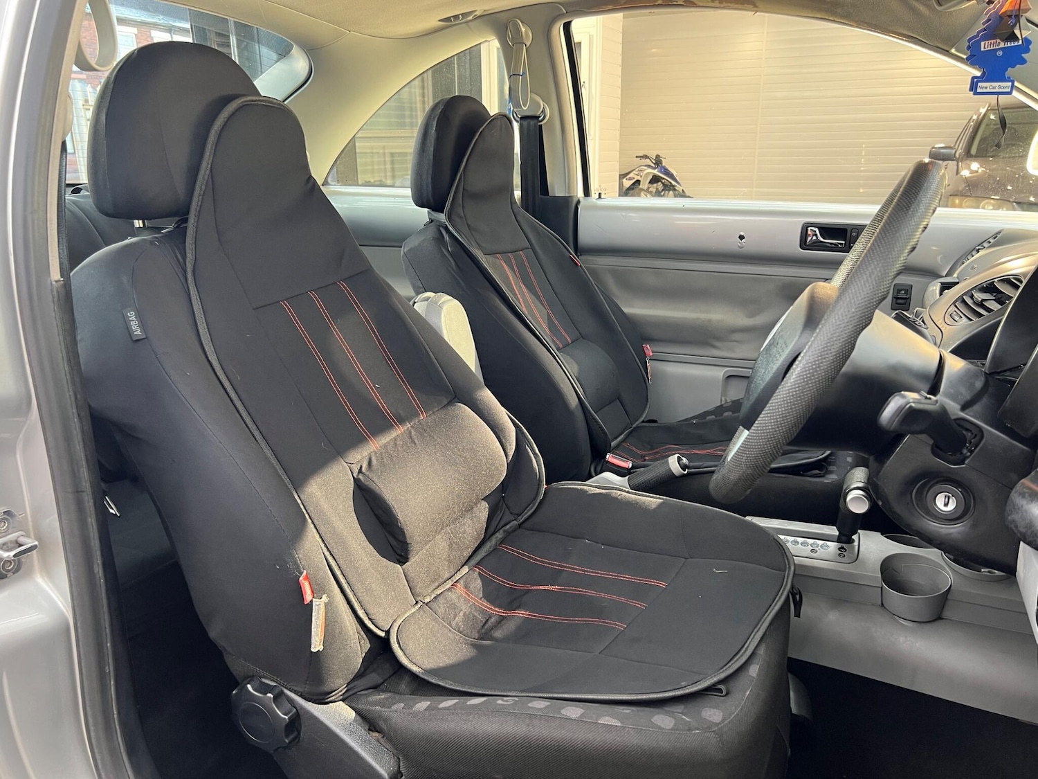 Used Volkswagen Beetle 2001 for sale - 76658838: Photo 10