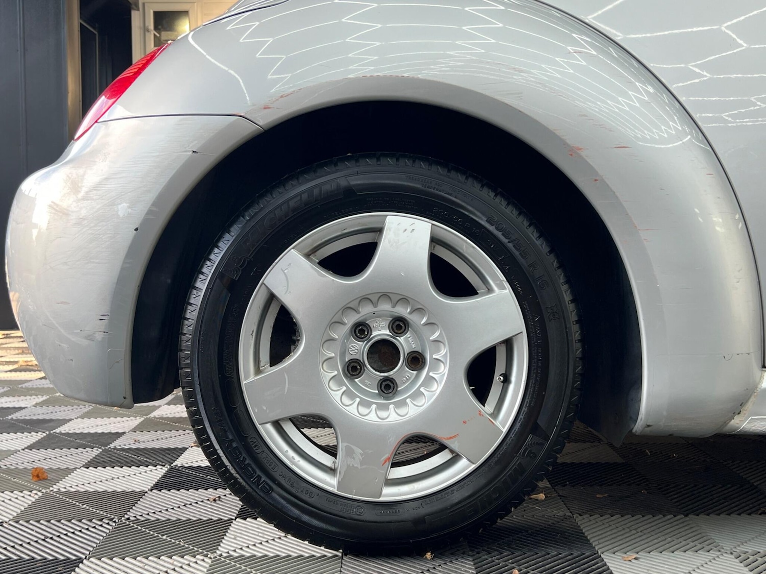 Used Volkswagen Beetle 2001 for sale - 76658838: Photo 16