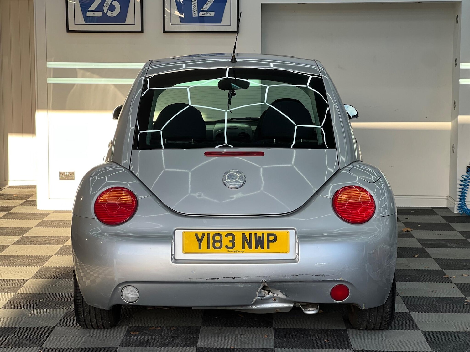 Used Volkswagen Beetle 2001 for sale - 76658838: Photo 6