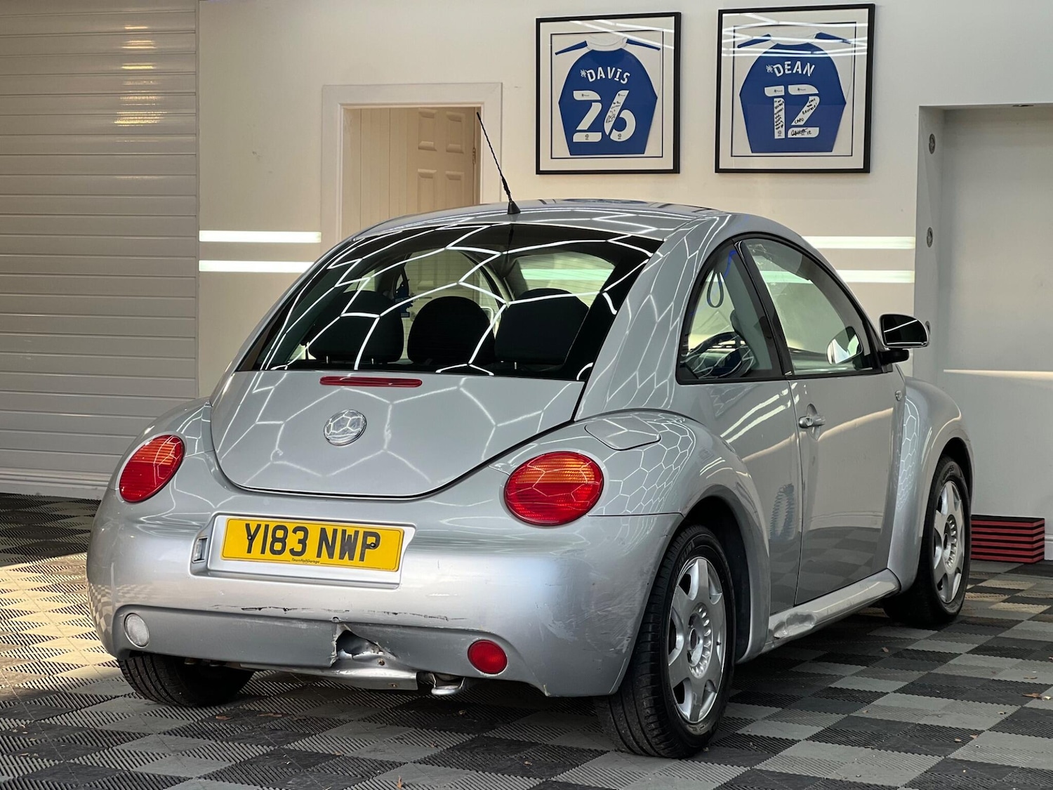 Used Volkswagen Beetle 2001 for sale - 76658838: Photo 8