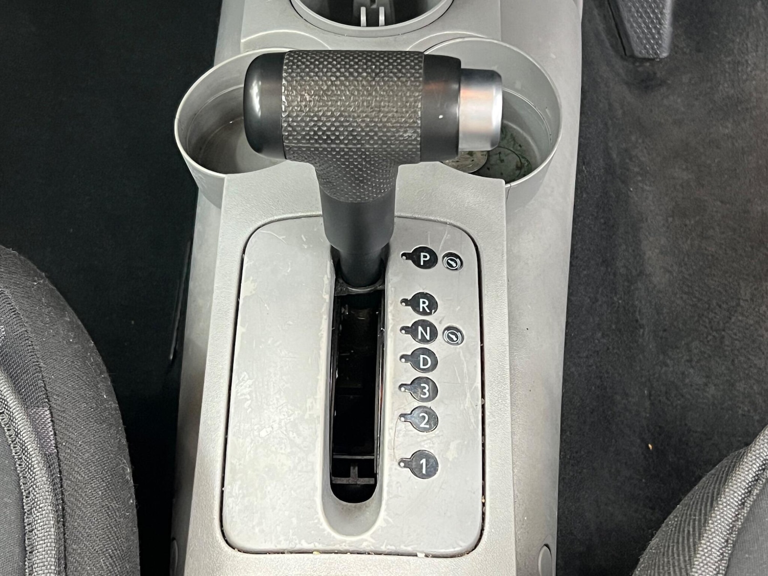 Used Volkswagen Beetle 2001 for sale - 76658838: Photo 9