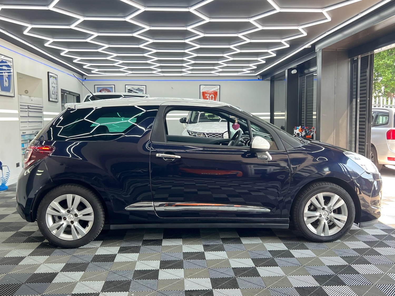 Used Citroen DS3 2013 for sale - 76585427: Photo 7