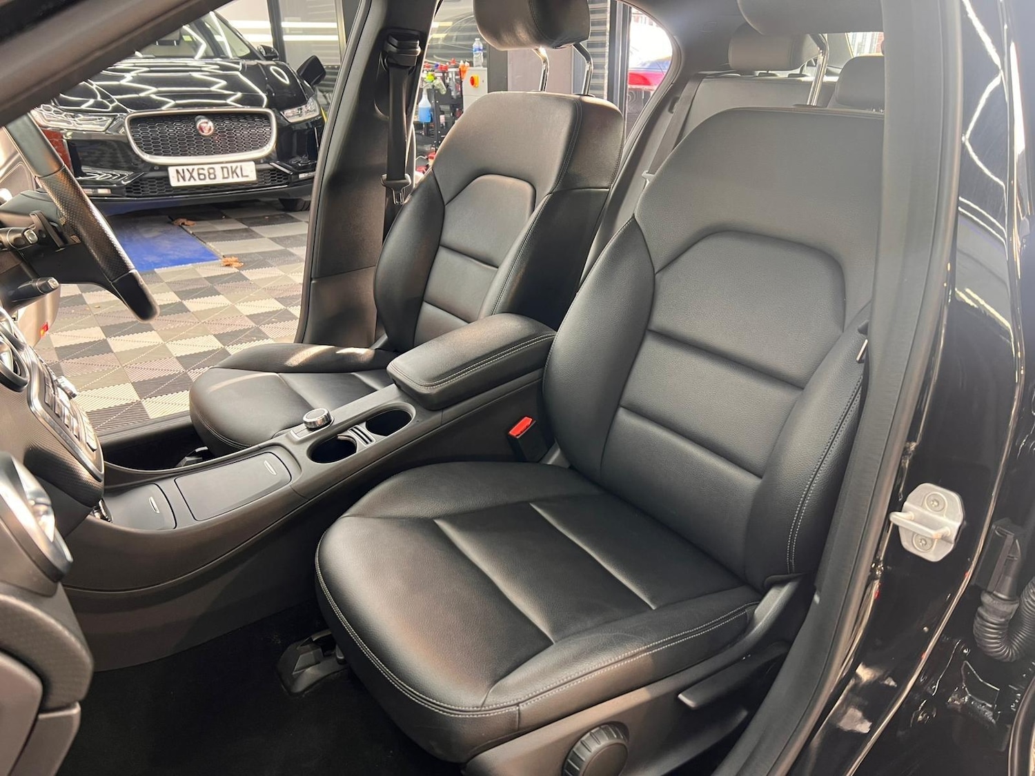 Used Mercedes-Benz A-Class for sale - 76727499: Photo 26