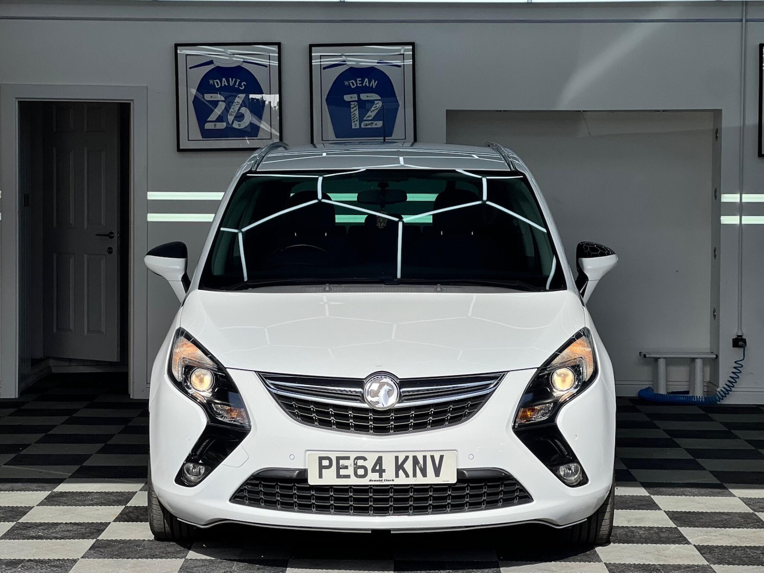 Used Vauxhall Zafira 2014 for sale - 76839533: Photo 2