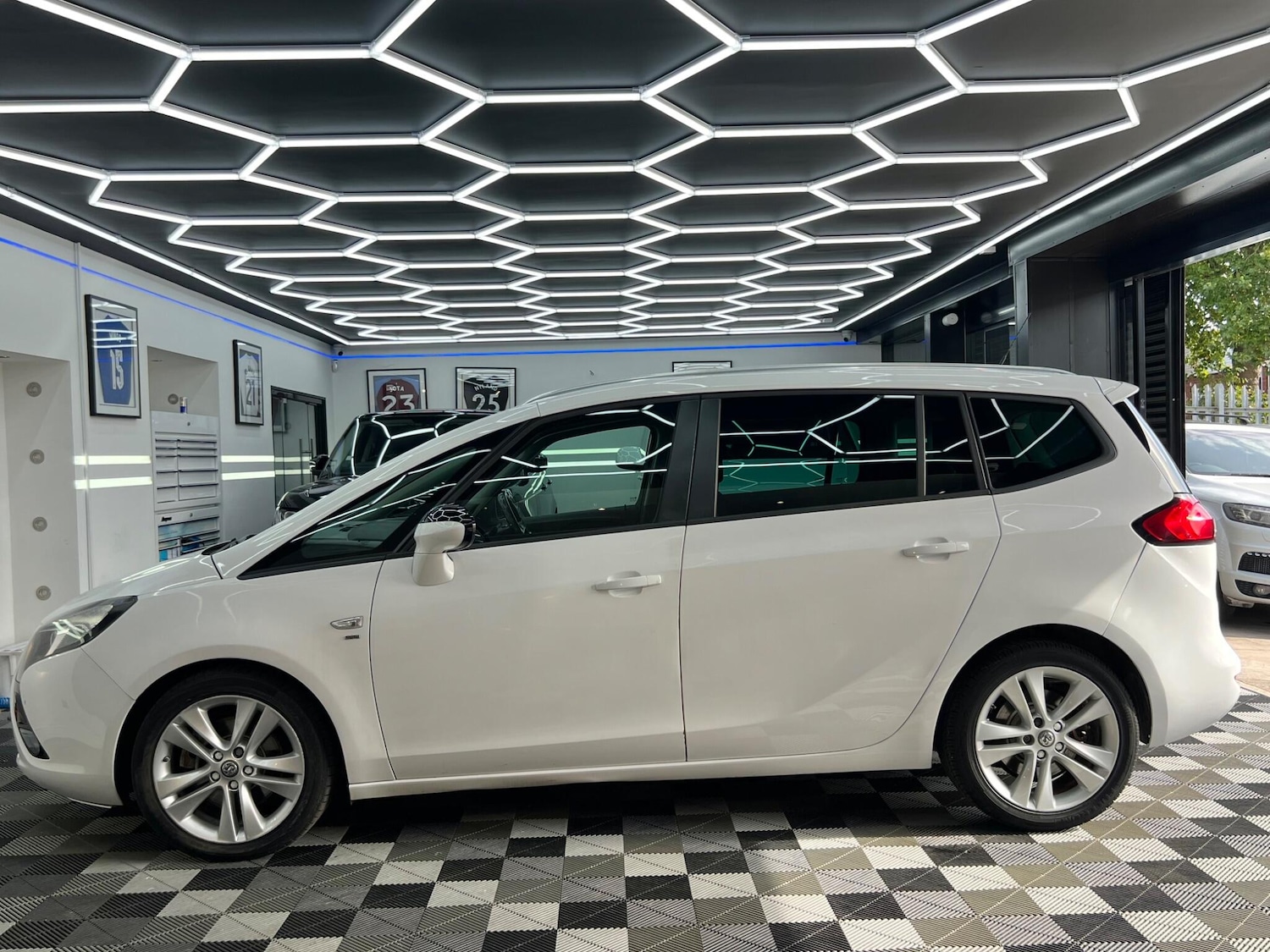 Used Vauxhall Zafira 2014 for sale - 76839533: Photo 5