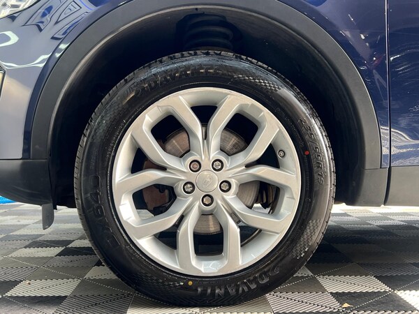 Used Land Rover Discovery Sport 2016 for sale - 76283323: Photo 21