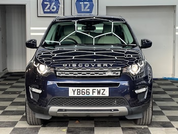 Used Land Rover Discovery Sport 2016 for sale - 76283323: Photo 2