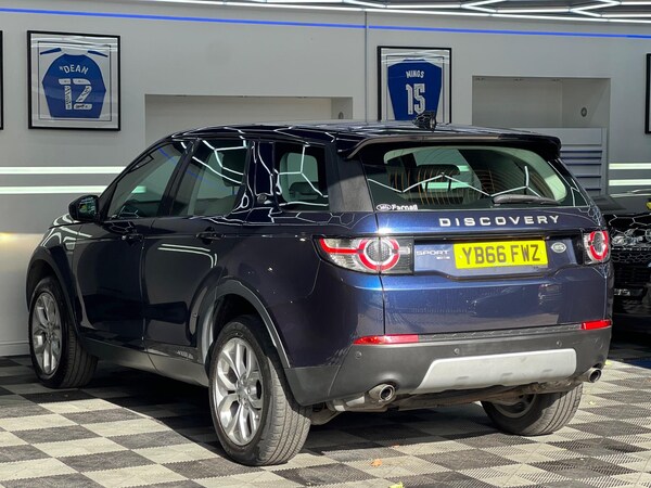 Used Land Rover Discovery Sport 2016 for sale - 76283323: Photo 4