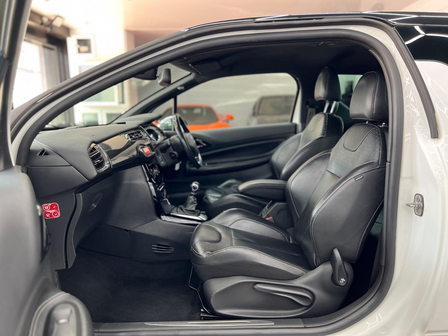 Used Citroen DS3 2013 for sale - 76226463: Photo 10