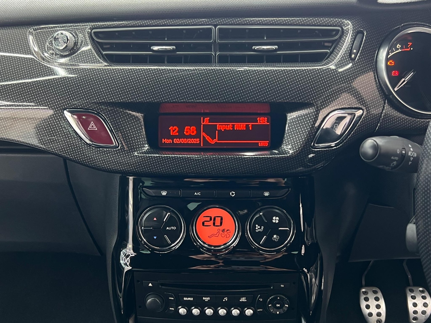 Used Citroen DS3 2013 for sale - 76226463: Photo 21