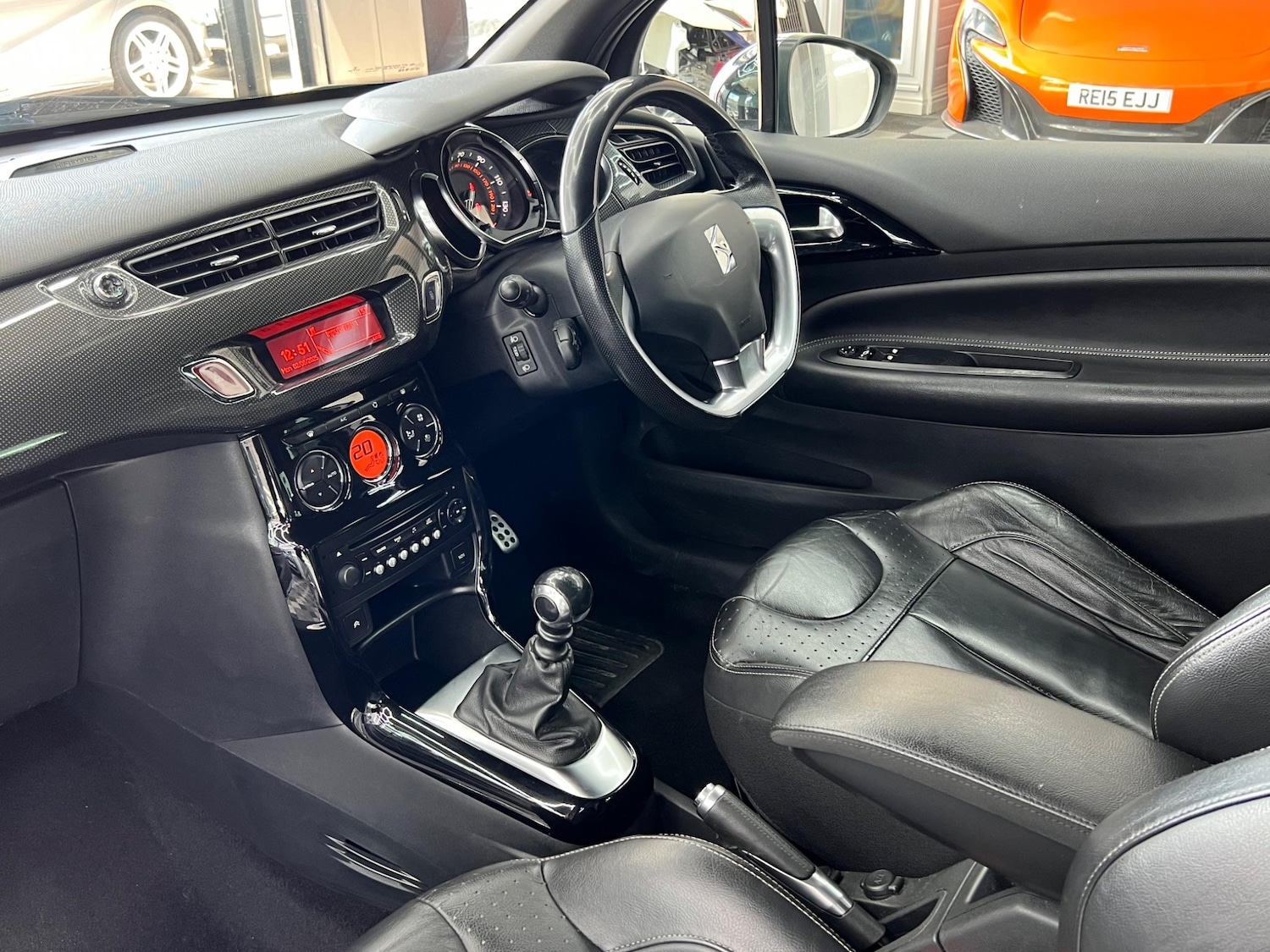 Used Citroen DS3 2013 for sale - 76226463: Photo 9