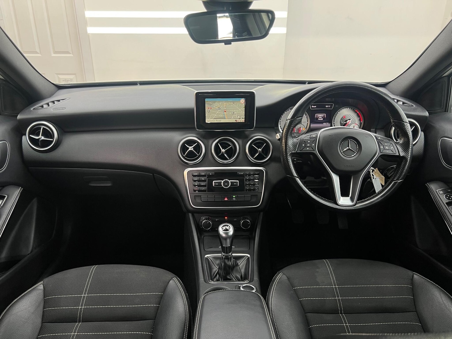 Used Mercedes-Benz A-Class 2015 for sale - 76781306: Photo 10