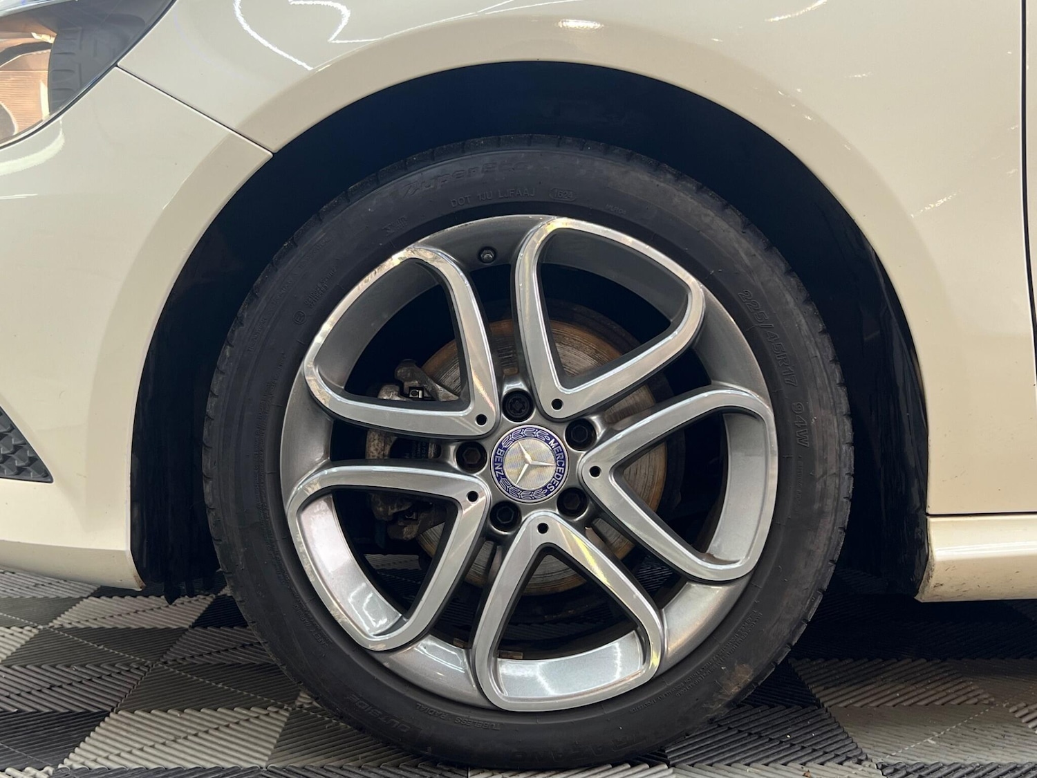 Used Mercedes-Benz A-Class 2015 for sale - 76781306: Photo 21