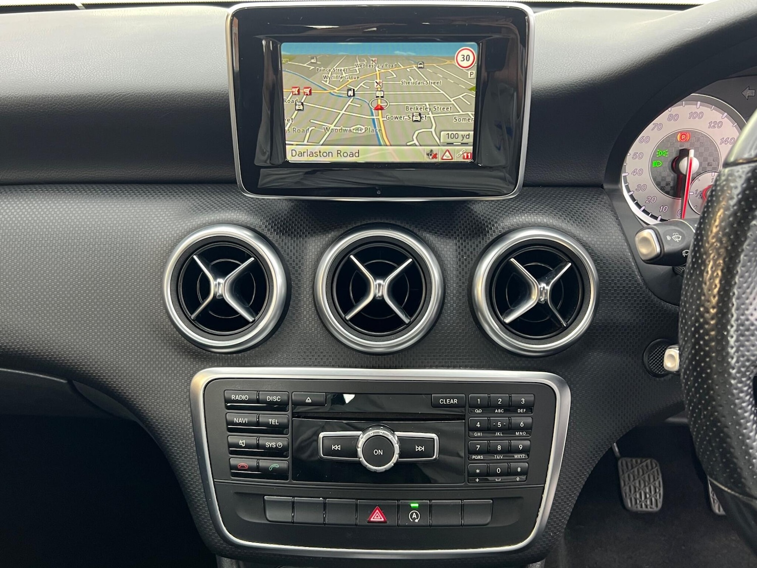 Used Mercedes-Benz A-Class 2015 for sale - 76781306: Photo 23