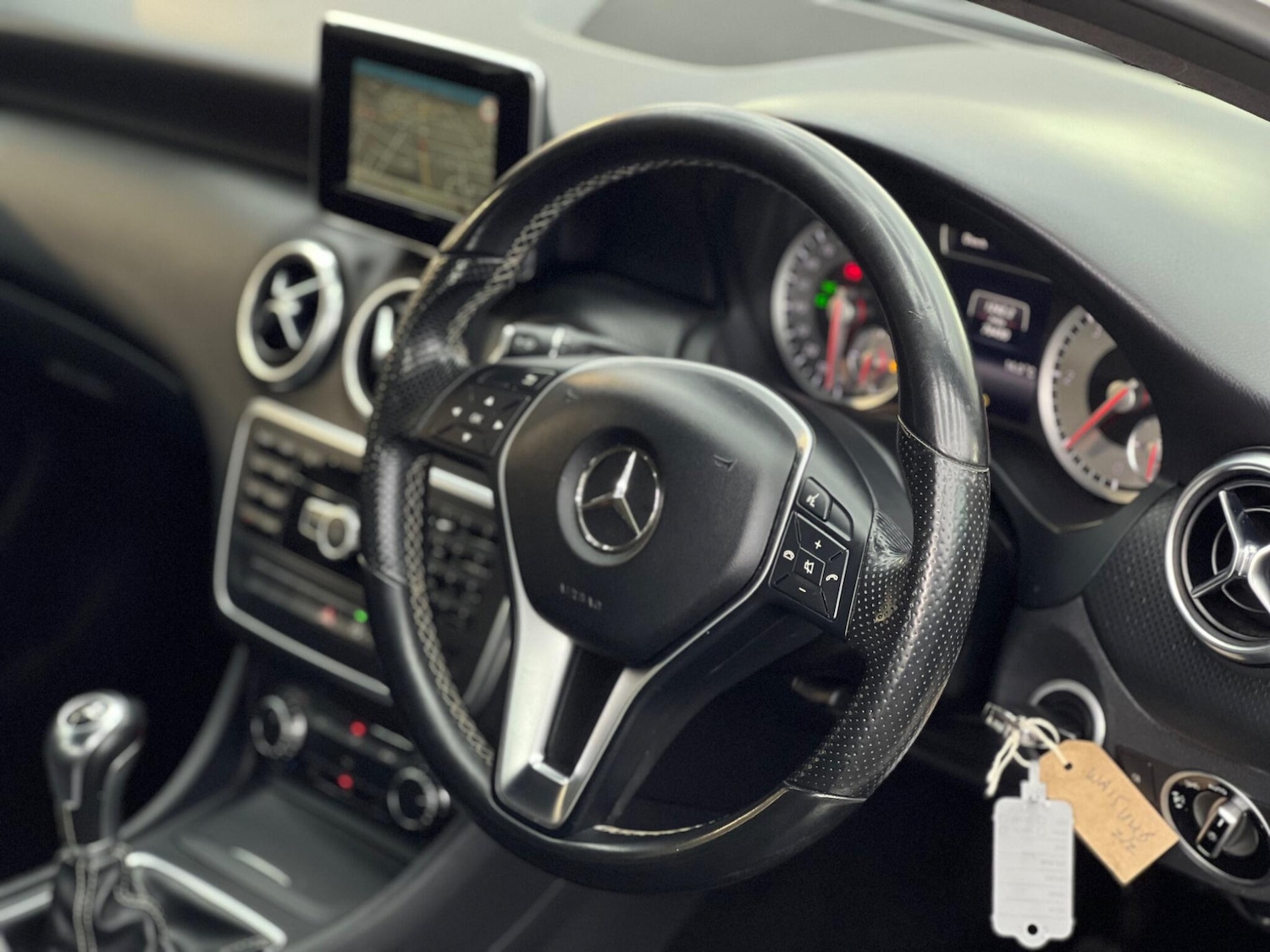 Used Mercedes-Benz A-Class 2015 for sale - 76781306: Photo 26