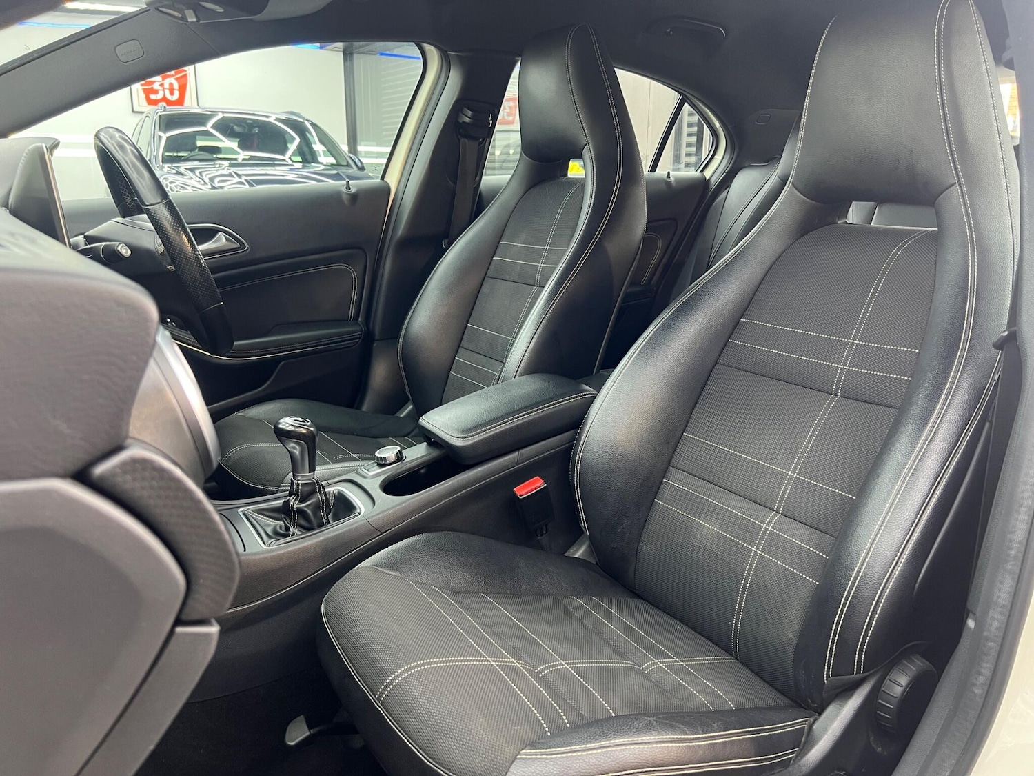 Used Mercedes-Benz A-Class 2015 for sale - 76781306: Photo 27