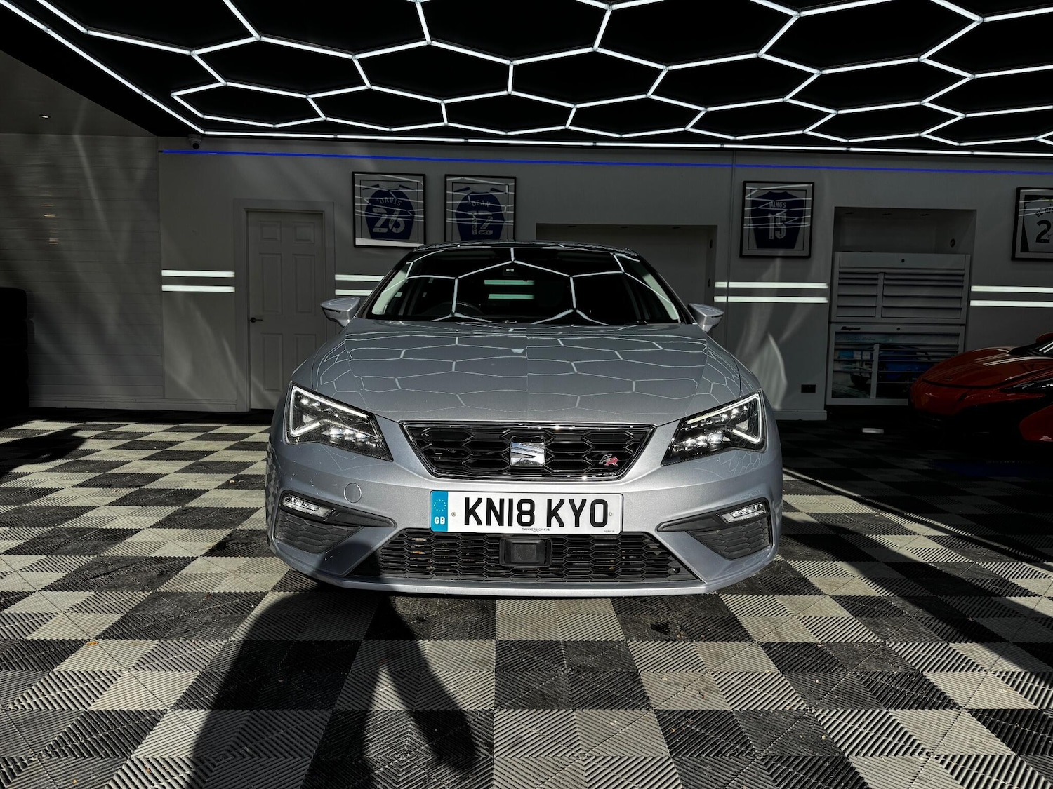 Used SEAT Leon 2018 for sale - 76521719: Photo 2