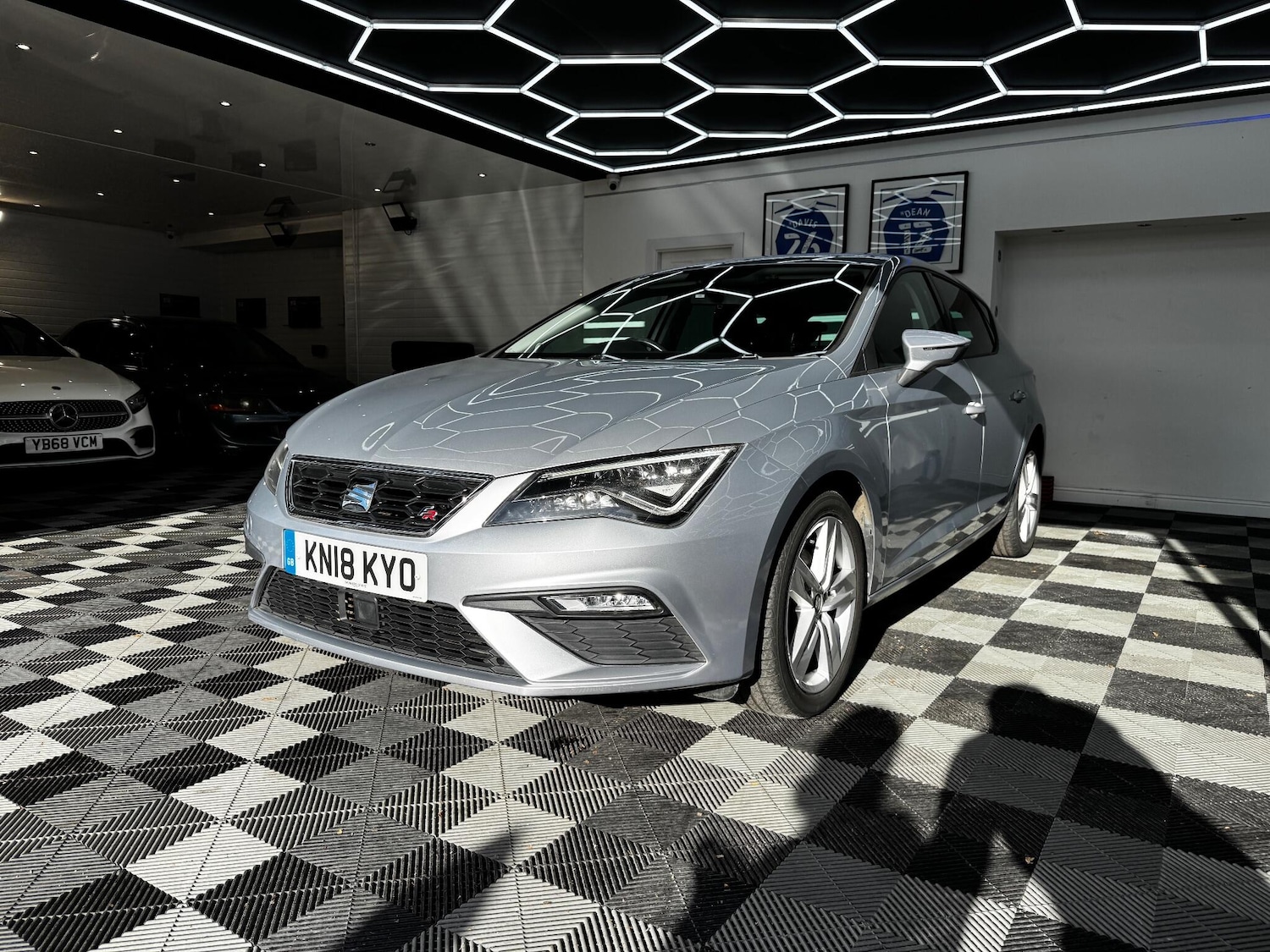 Used SEAT Leon 2018 for sale - 76521719: Photo 3