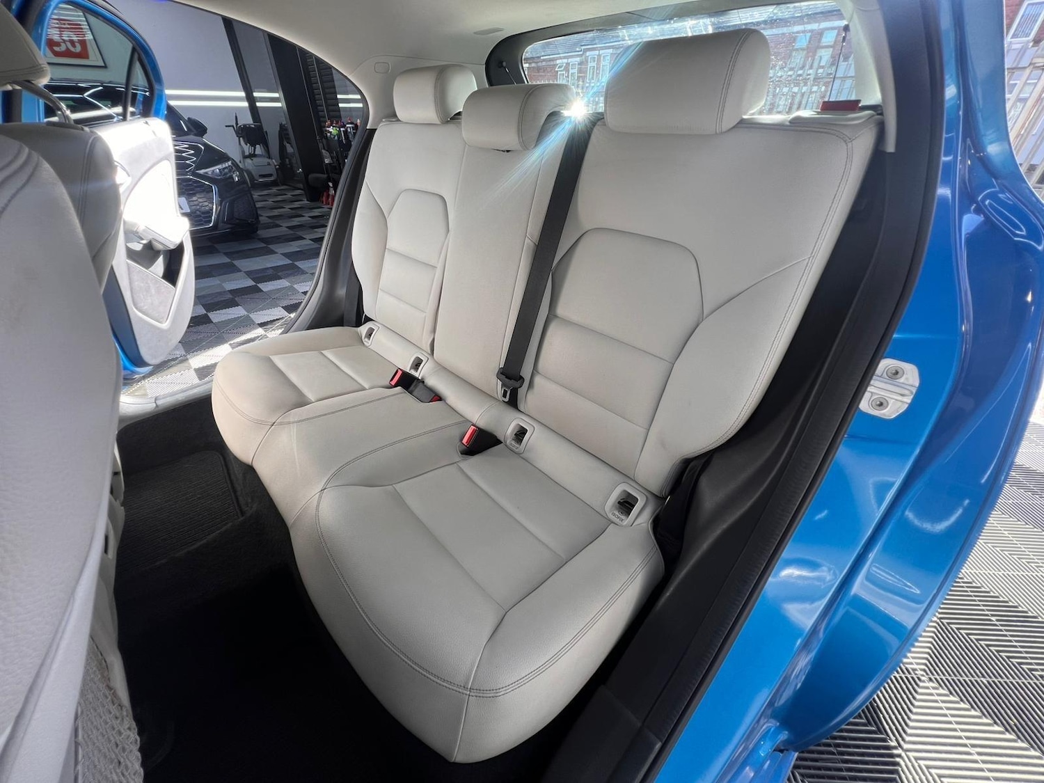 Used Mercedes-Benz A-Class 2016 for sale - 76549893: Photo 17