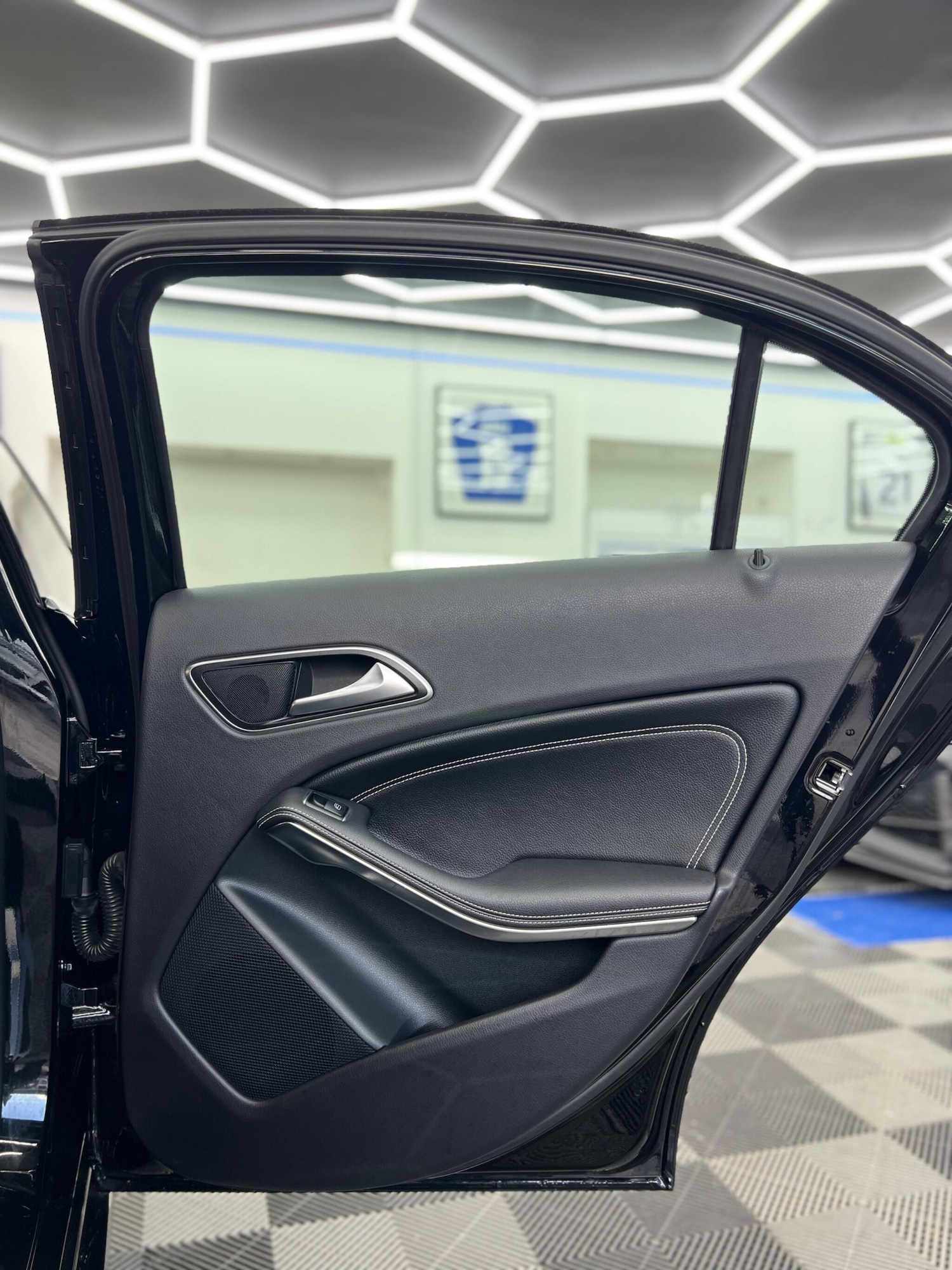 Used Mercedes-Benz A-Class for sale - 76752869: Photo 16