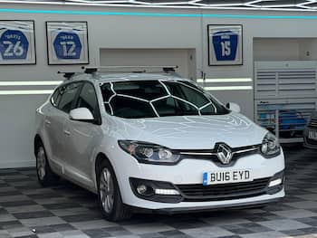 Used Renault Megane 2016 for sale - 79646354: Photo