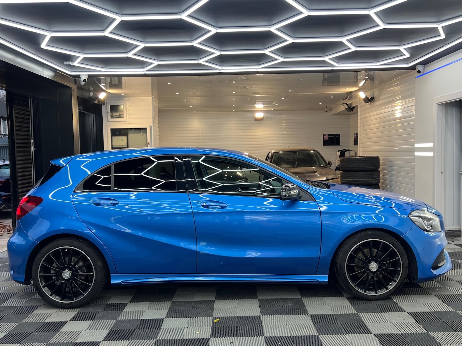 Used Mercedes-Benz A-Class 2015 for sale - 76607633: Photo 7