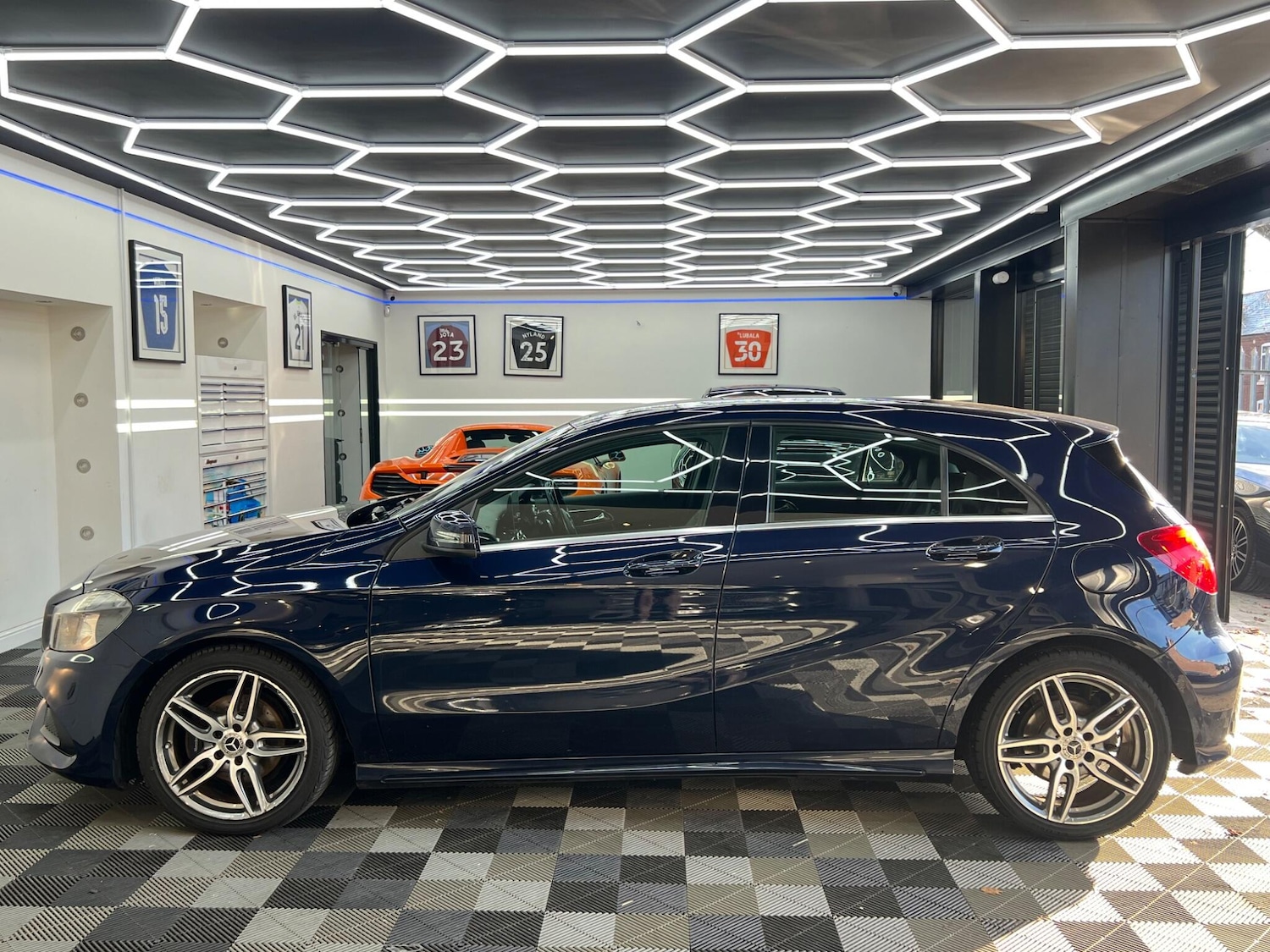 Used Mercedes-Benz A-Class for sale - 76728803: Photo 5