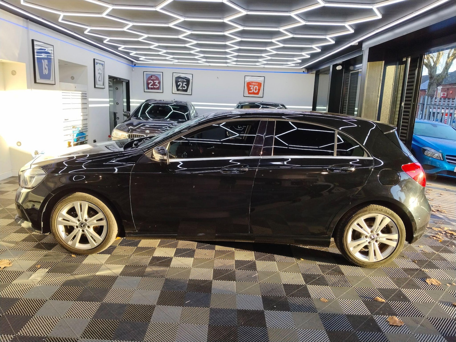 Used Mercedes-Benz A-Class 2017 for sale - 76715155: Photo 8