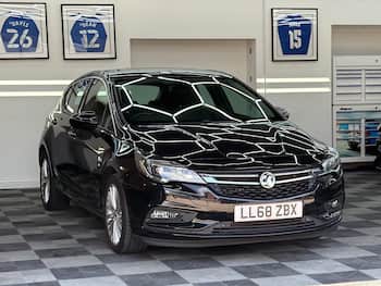 Used Vauxhall Astra 2019 for sale - 79533179: Photo