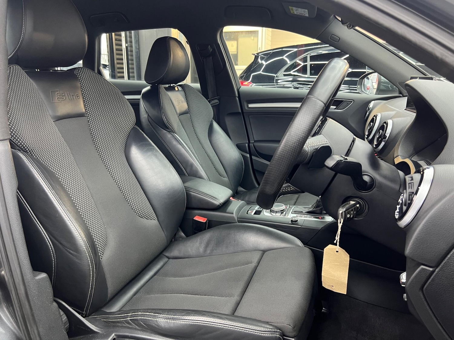 Used Audi A3 2015 for sale - 76597084: Photo 11